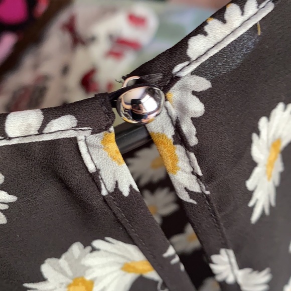 Sheer Black Daisy Summer Top small - Picture 8 of 8